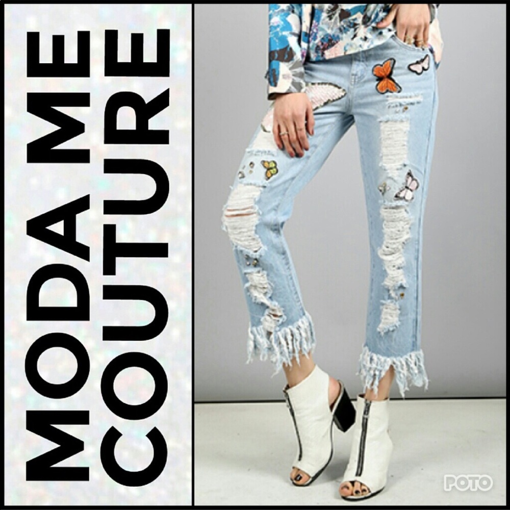 BUTTERFLY DETAILED DENIM JEANS - Picture 2 of 4